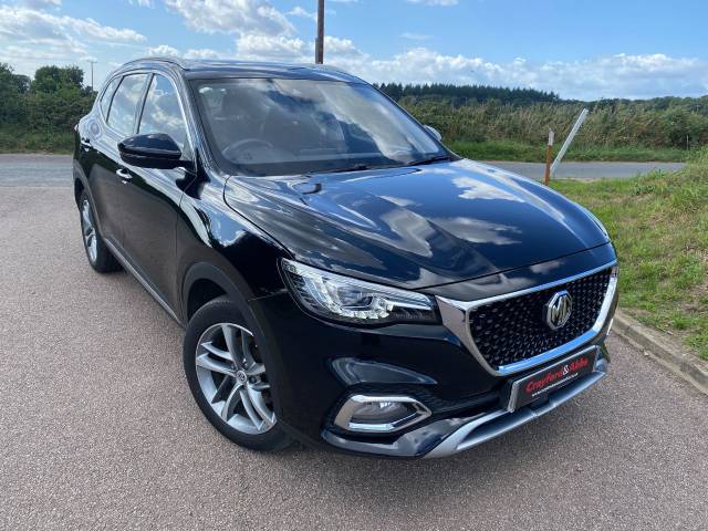 MG HS 1.5 Exclusive Petrol Black