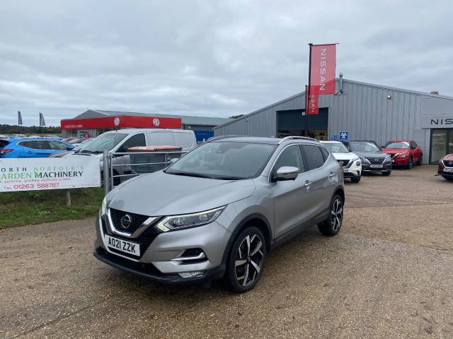 Nissan Qashqai 1.3 Dig-t 140 N-motion Hatchback Petrol Blade Silver