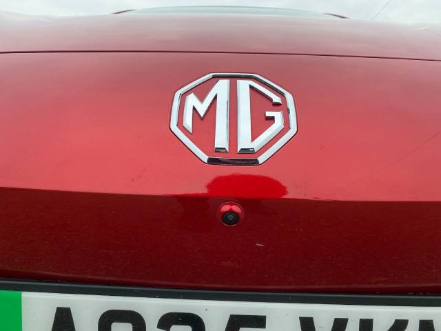 2025 MG 4 EV Trophy Extended Range