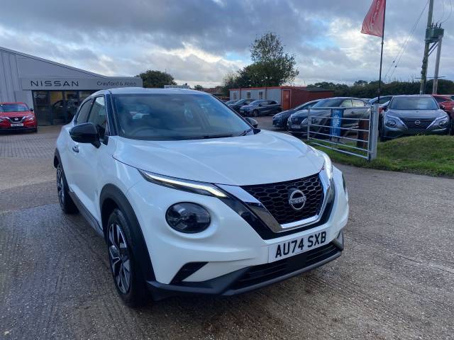 Nissan Juke Hat 1.0 Dig-t 114ps Acenta Premium Hatchback Petrol Arctic White