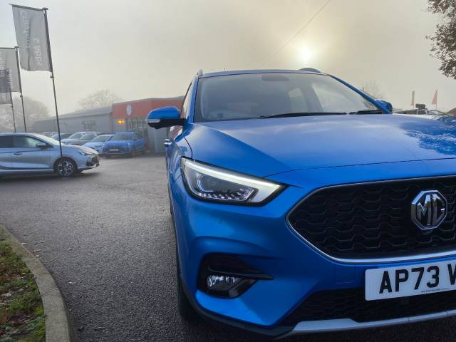 2024 MG ZS New Exclusive 1.5 DOHC VTI-tech (Manual)