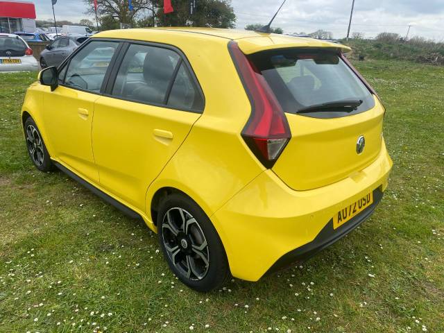 2022 MG MG3 Exclusive NAV
