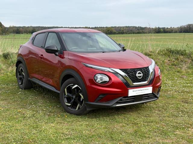 Nissan Juke Hat 1.0 Dig-t 114ps N-connecta Dct Hatchback Petrol Fuji Sunset Red