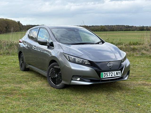 Nissan Leaf N-Connecta Electric Grey