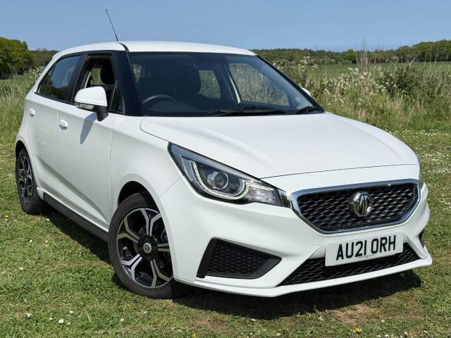 MG MG3 1.5 Excite Hatchback Petrol White
