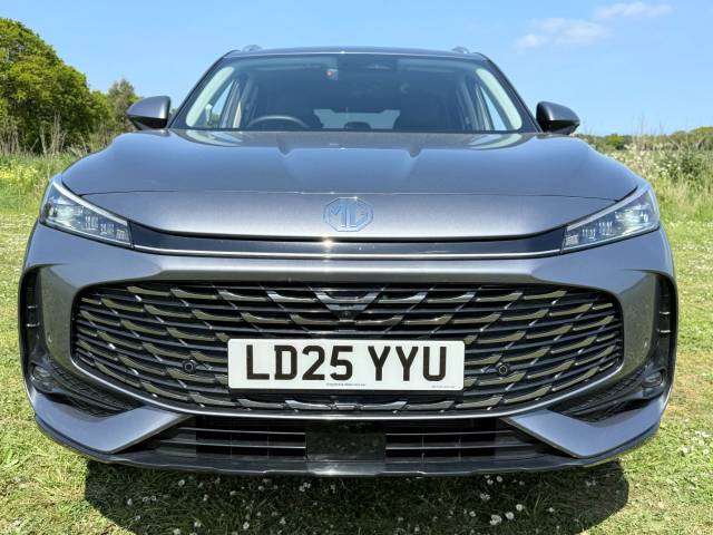 2025 MG HS 1.5 Trophy Auto