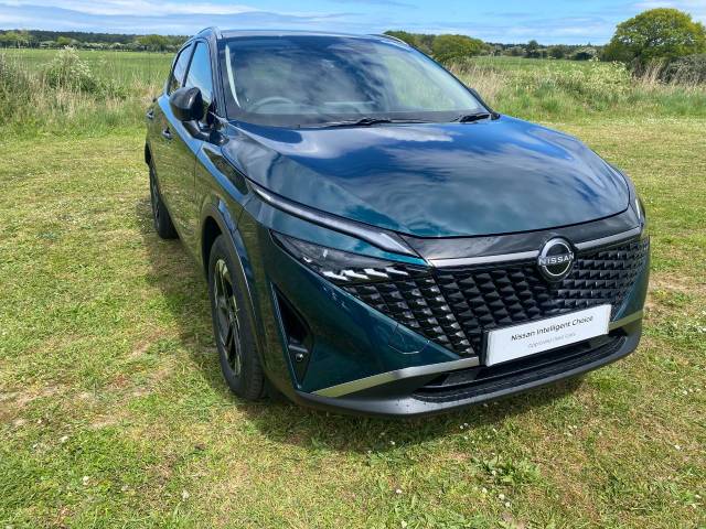 Nissan Qashqai 1.3 Dig-t Mhb 140 N-connecta Hatchback Hybrid Ocean Deep