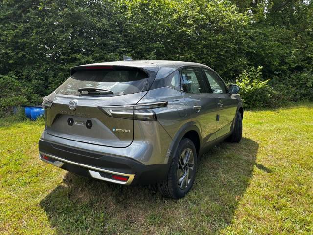 2026 Nissan Qashqai Acenta Premium 1.5 e-Power 205ps