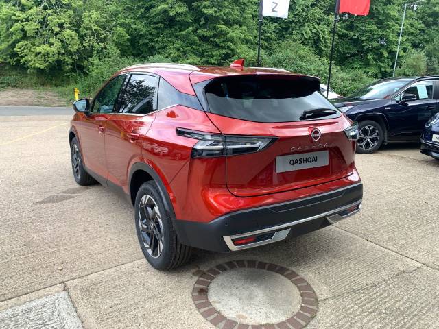 2026 Nissan Qashqai 1.3 Dig-T MH N-Connecta Glass Roof