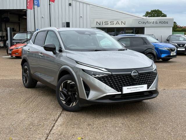 Nissan Qashqai 1.3 Dig-t Mhb 158 N-cnta Xtrc Hatchback Hybrid Blade Silver